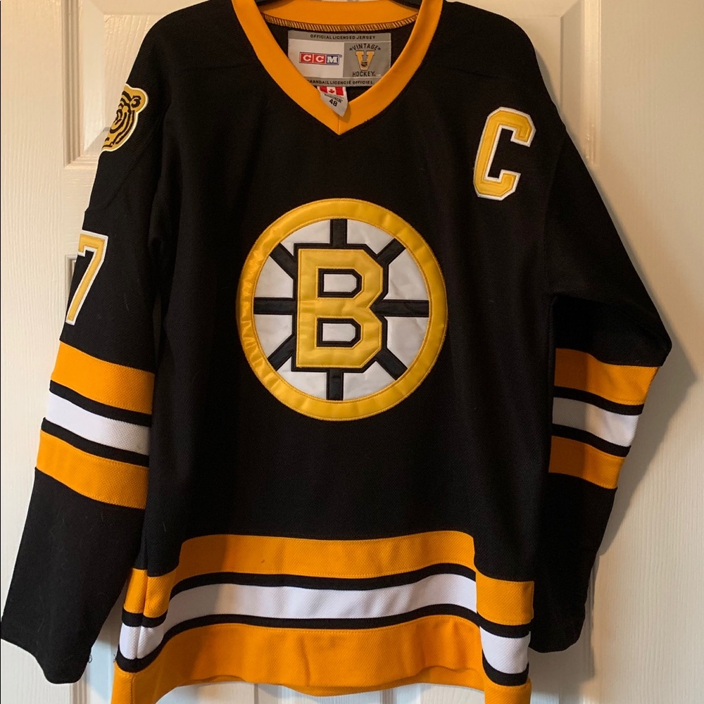 Boston Bruins Jersey